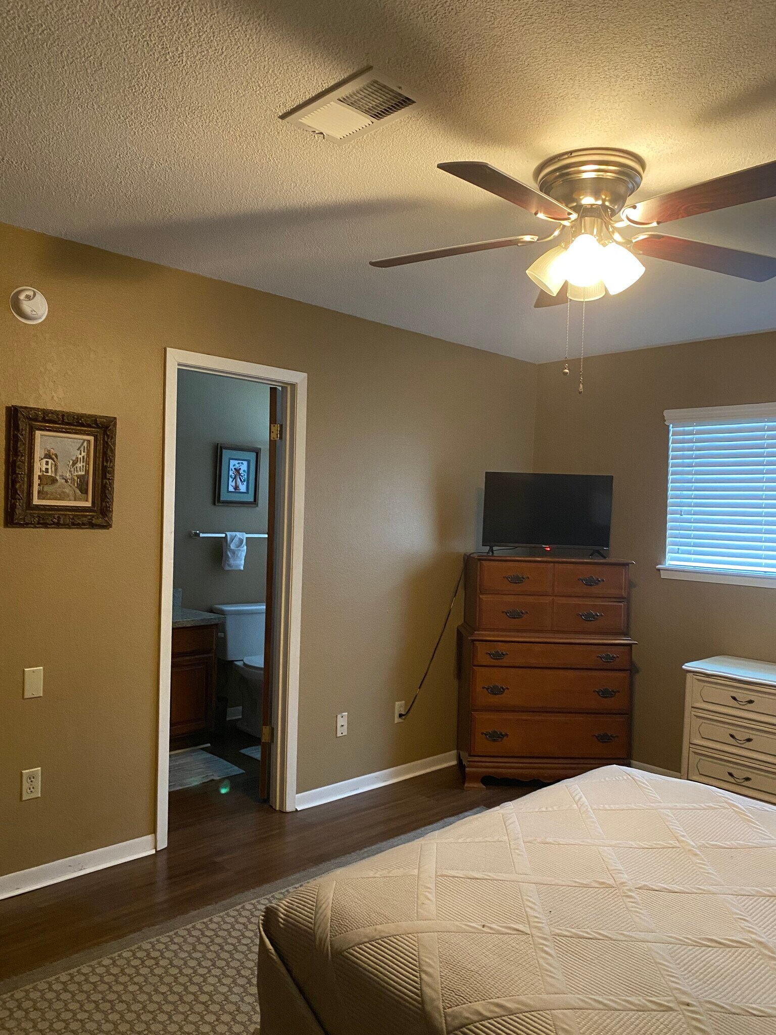 Bedroom 1 - 1119 Nichols Ave