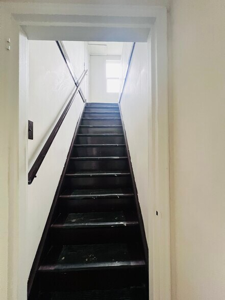Stairs for 3rd bed room - 18 Luella Rd