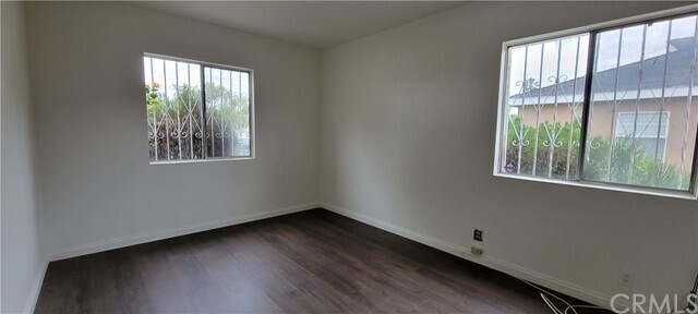 Building Photo - 365 E Floral Dr