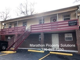 Building Photo - 3300 Starlight Dr