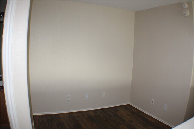 Building Photo - 6431 Densberry Ln