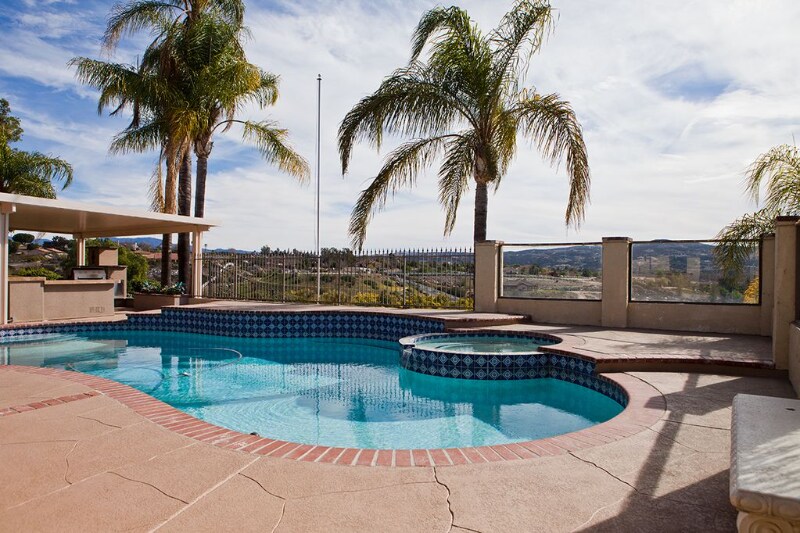 Building Photo - 38580 Ganson Pl