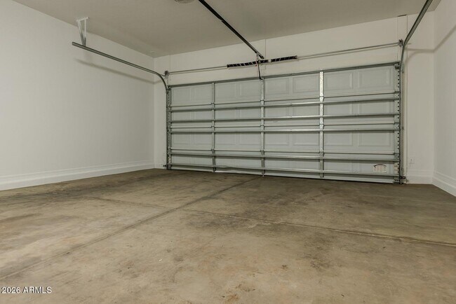 Building Photo - 4219 S 57th Dr