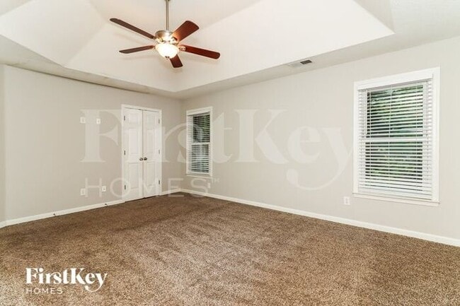 Building Photo - 191 Hunters Creek St