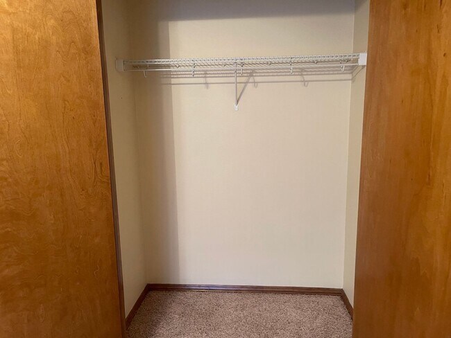 Building Photo - Your new HOME is waiting for you !