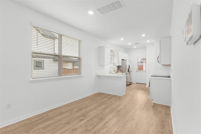 Building Photo - 2524 Ophelia Levi Ln