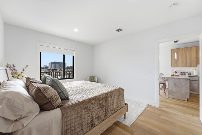 Building Photo - 8800 John F. Kennedy Blvd