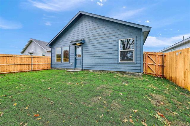 Building Photo - 6622 Highlands St