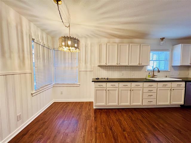 Building Photo - 101 Lindenwood Dr