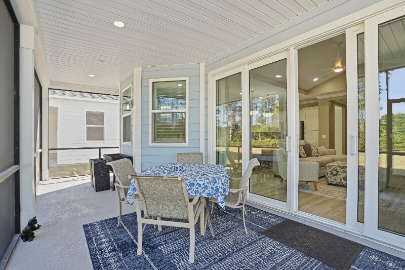 Building Photo - 9458 Escape Ave