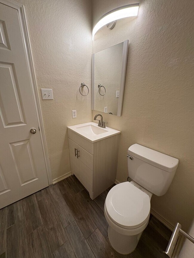 Building Photo - Beautiful home in Town Creek Village - Cibolo