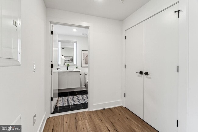 Building Photo - 139 W Chelten Ave