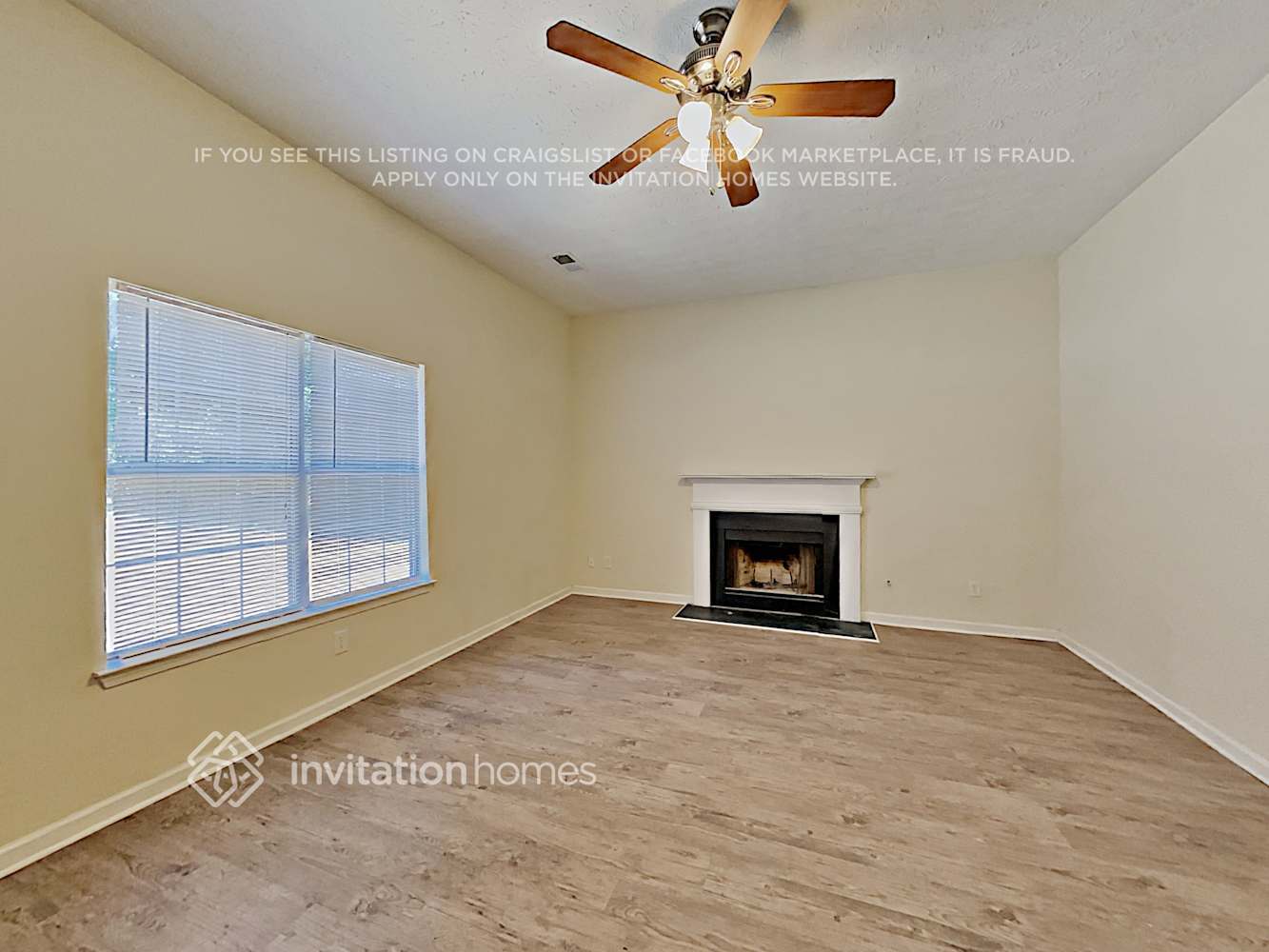 Building Photo - 2802 Crestworth Ln