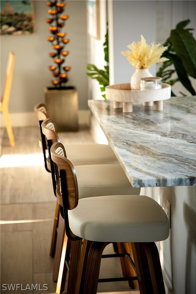 Building Photo - 528 14th St N