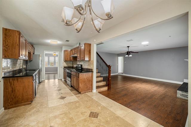 Building Photo - 2940 Flamingo Cir