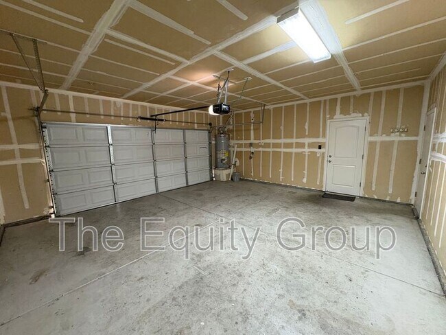 Building Photo - 3215 N Kent St