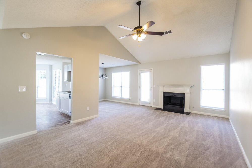 Building Photo - 2158 Denson Ln S W