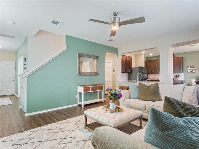 Building Photo - 753 Bailey Park Dr