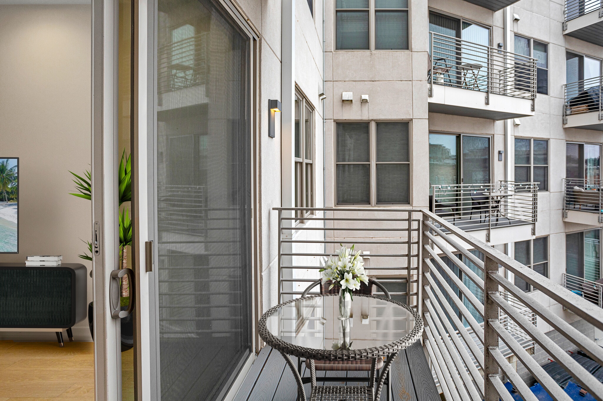 Private Balcony - 1350 Maryland Ave NE
