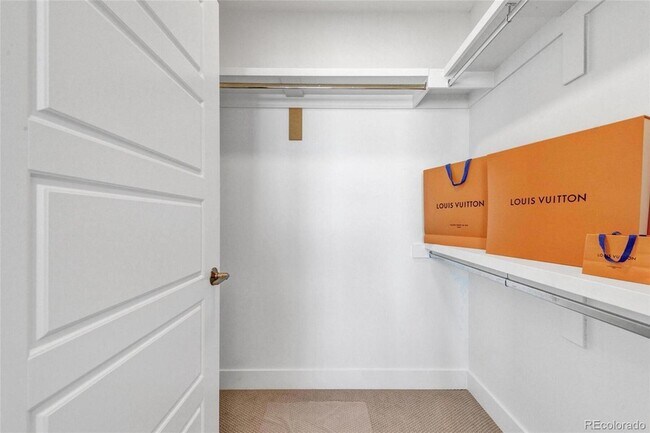 Building Photo - 2899 W 52nd Ave