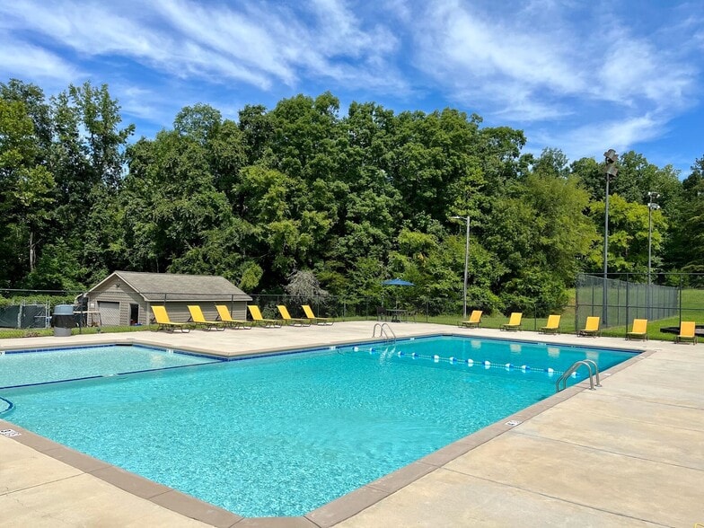 Building Photo - Pearl at High Point