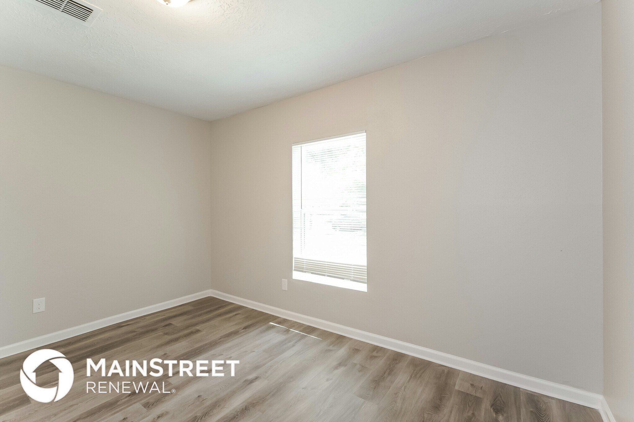 Building Photo - 1214 Twining Oaks Ln