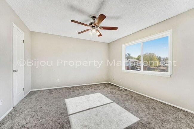 Building Photo - 4232 Gills Mill Ct