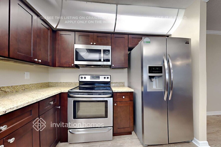Building Photo - 4407 Orangewood Loop E