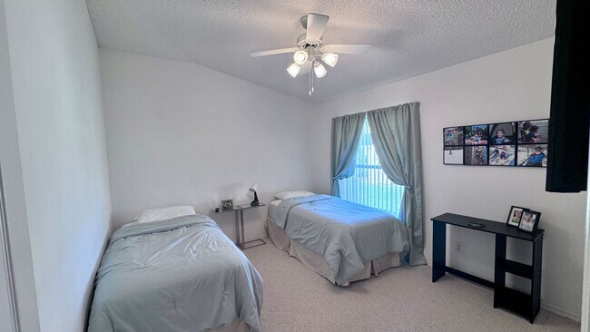 Building Photo - Gated Single Family Home For Rent in West Melbourne