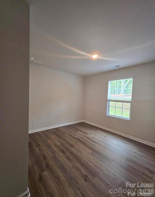 Building Photo - 13123 Hampton Bay Ln