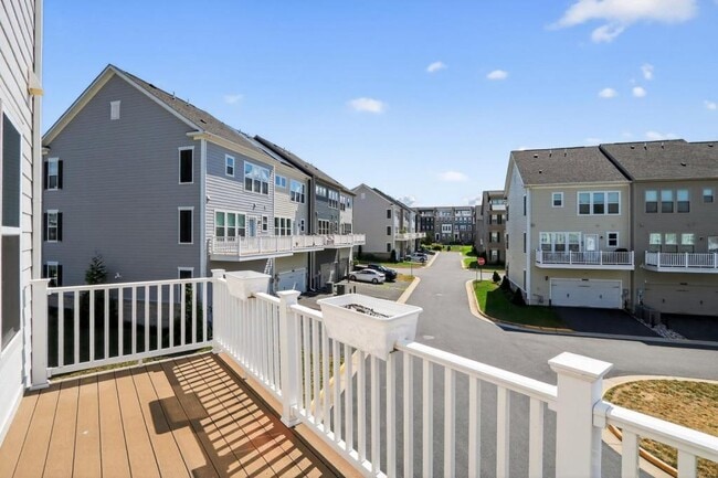 Building Photo - 17137 Branched Oak Rd