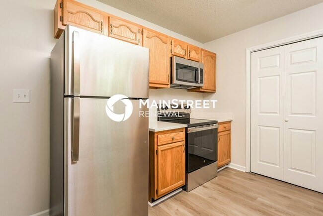 Building Photo - 3 Bedroom Pet-Friendly Home in THOMASVILLE...
