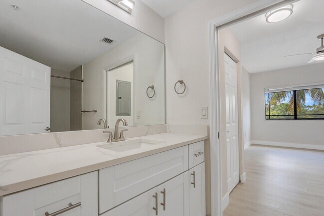 Building Photo - 2916 Tuscany Ct