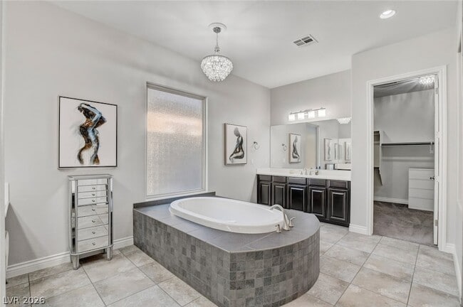 Building Photo - 11 Grand Masters Dr