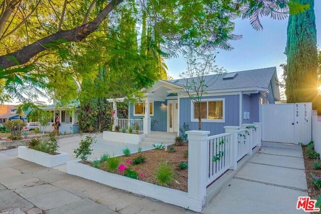 Building Photo - 5137 1/2 N Eagle Rock Blvd