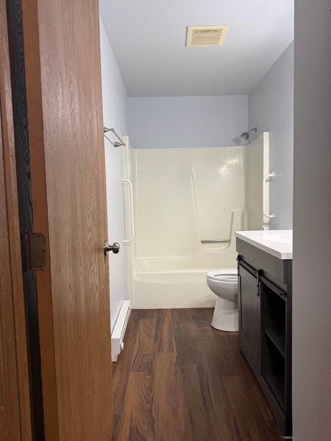 Building Photo - 2939 Traceway Dr