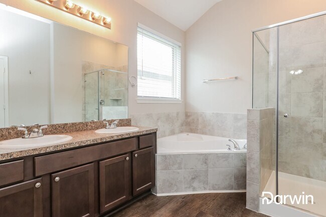 Building Photo - 7439 Wheatley Gardens Dr