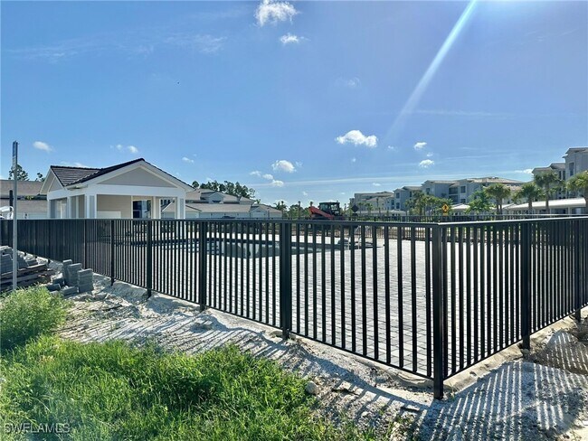 Building Photo - 43992 Boardwalk Loop