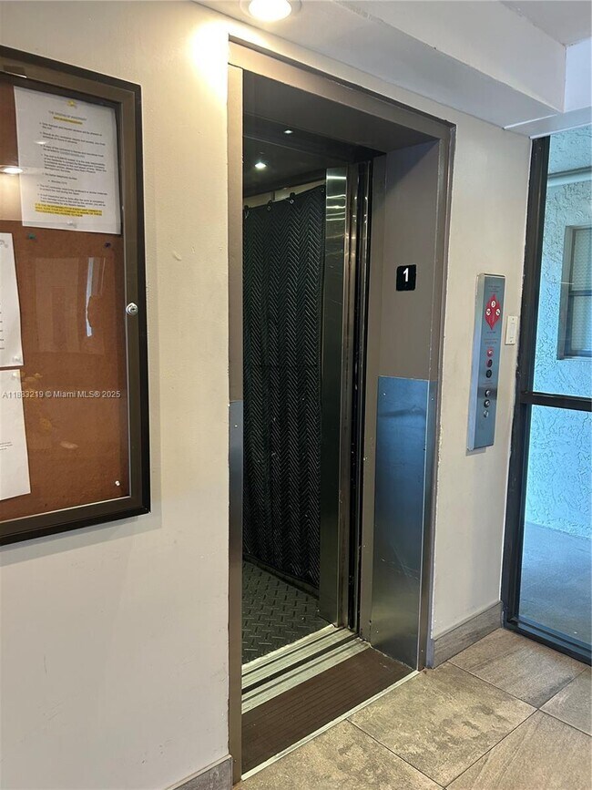 Building Photo - 6200 NW 44th St