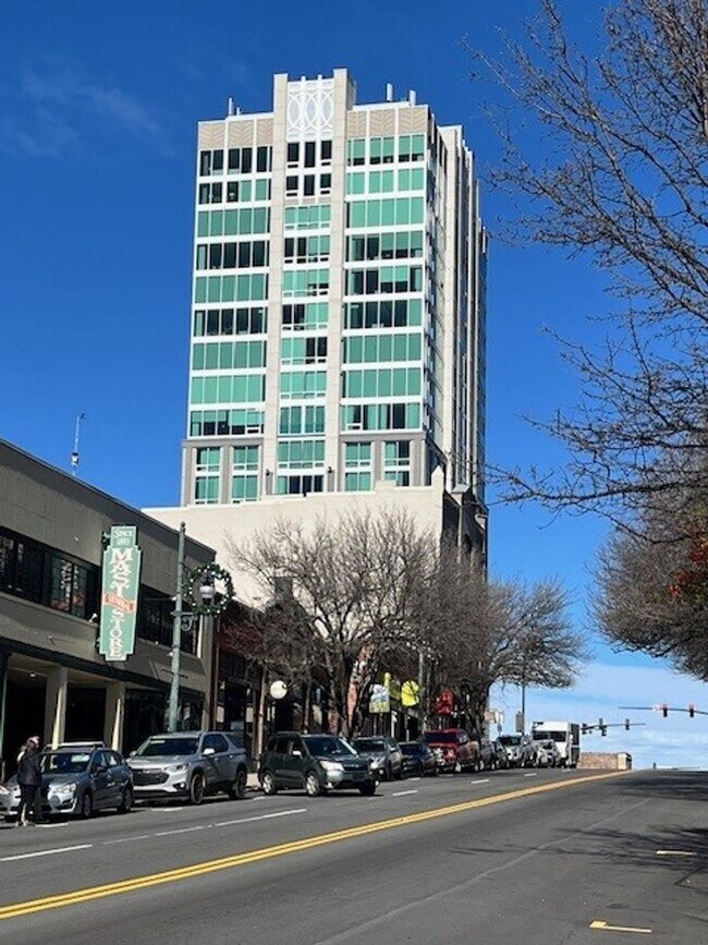 Building Photo - Downtown Asheville Condo in the Arras Buil...