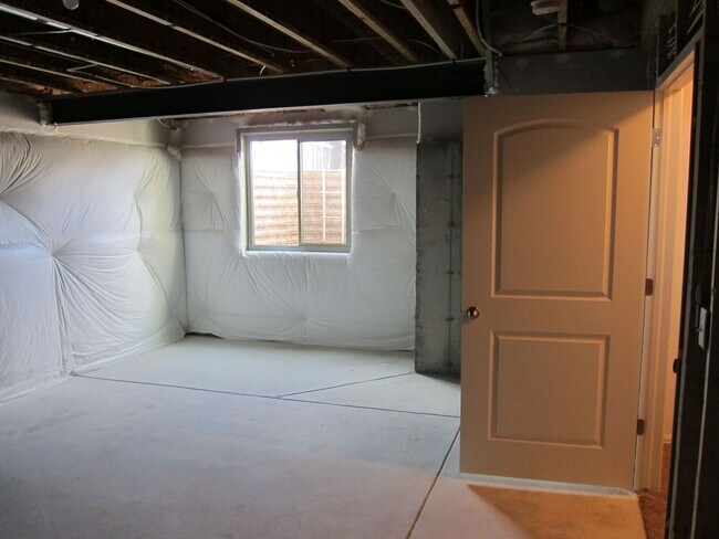 Building Photo - 514 San Juan Dr