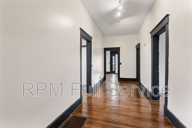 Building Photo - 1009 Joseph Ave