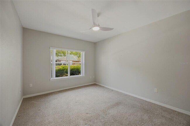 Building Photo - 13200 W Newberry Rd
