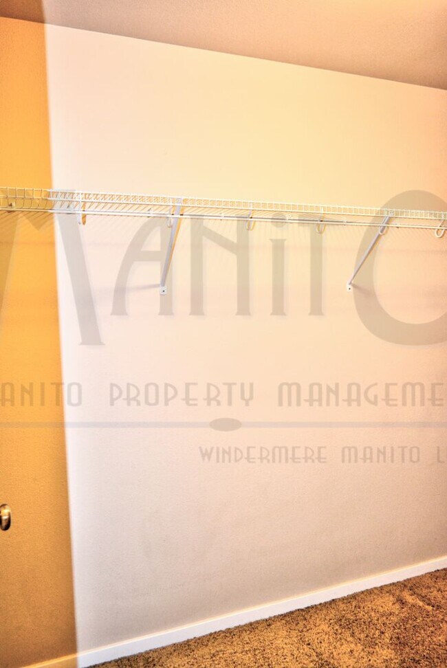 Building Photo - **COMING SOON** Eagle Ridge Gem