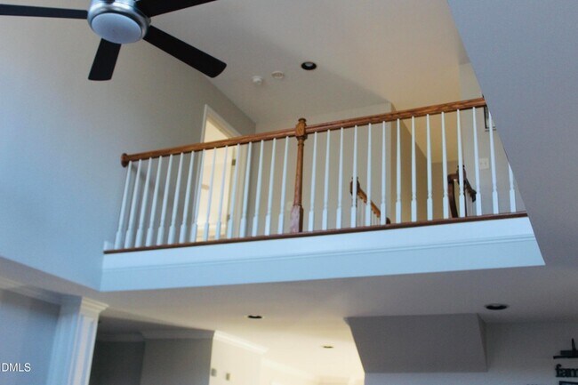 Building Photo - 1517 Wood Spring Ct