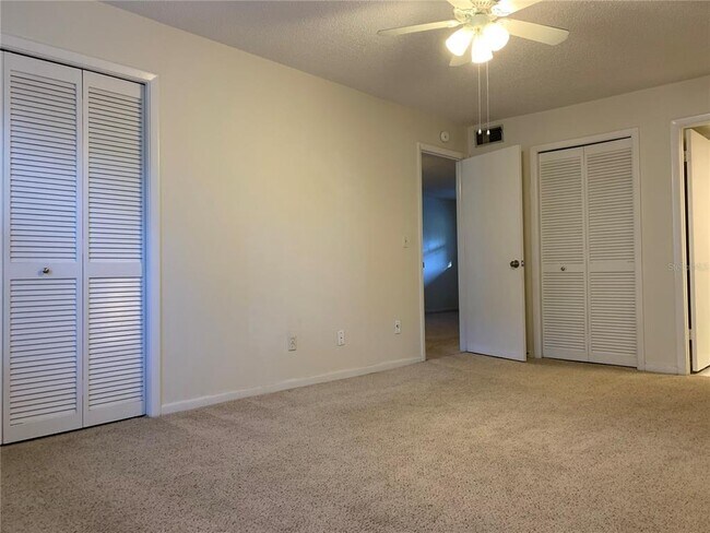 Building Photo - 3038 Eastland Blvd