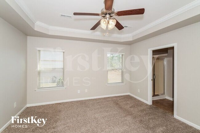 Building Photo - 308 Polo Ct