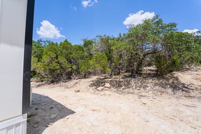 Building Photo - Texas Oaks