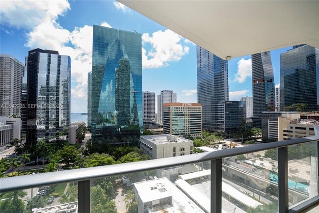 Building Photo - 1300 S Miami Ave