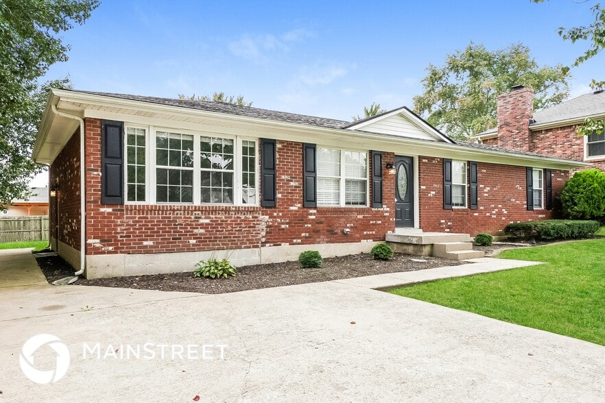 Building Photo - 7502 Stayman Way